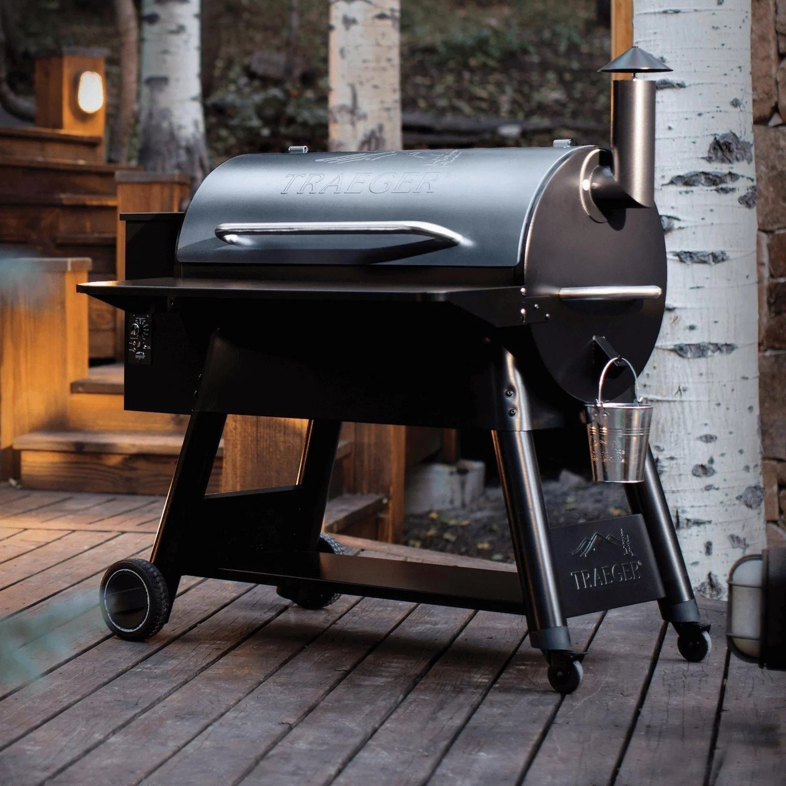 traeger-pro34-front-foldingshelf-lifestyle-1.jpg